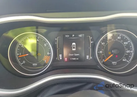 2015 Jeep Cherokee Latitude из США, поврежденный, VIN 1C4PJMCB0FW650372